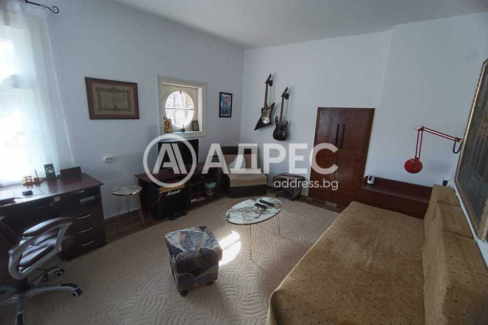 Продава се Къща в Разград, Център - 149 кв.м за 1010 €/кв.м - Снимка #7