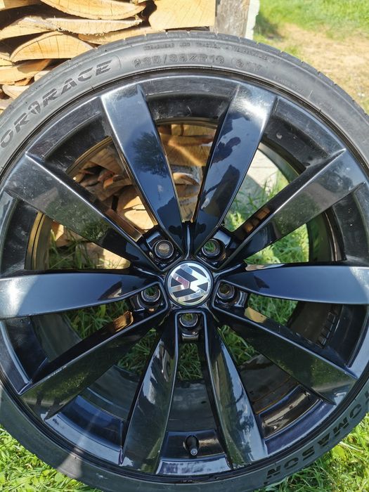 Roti complete vara VW 235/35 R19 91Y