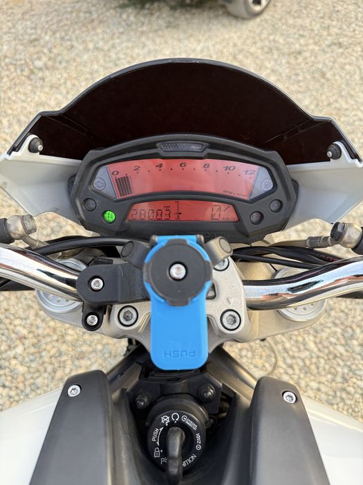 Ducati 696 Monster