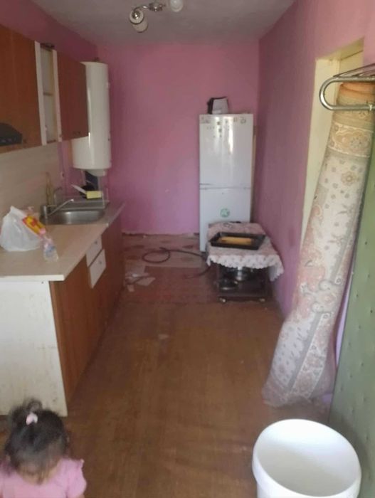 Продава се Къща в с. Равнец, Област Добрич - 1150 кв.м за 38 €/кв.м - Снимка #1