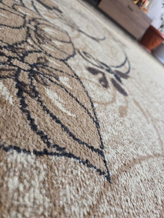 Продам б/у ковёр