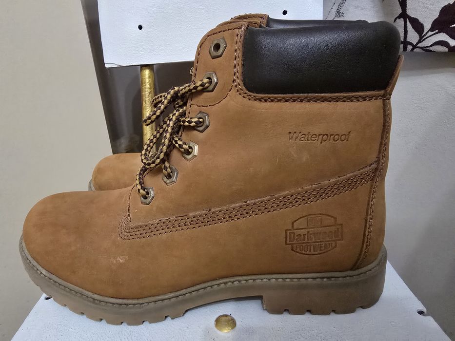 Нови боти естествена кожа, водонепромукаеми