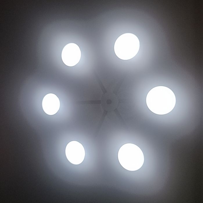 Люстра в гостиную