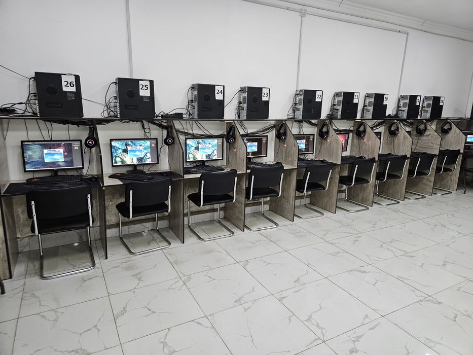 Н61 i5 ozu 8gb ssd256gb vint 1tb vga gtx 750ti monitor 22 lg