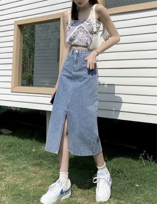 Продается джинсова юбка