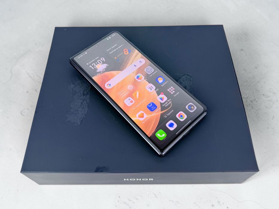 Honor Magic V3 512GB 12RAM Black Перфектен! Гаранция!