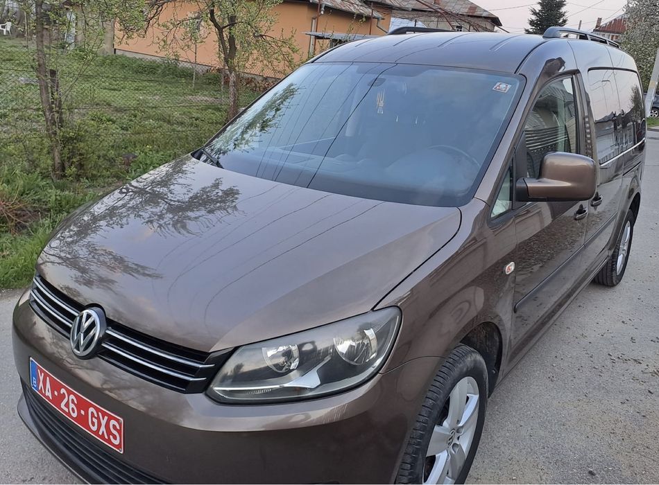 VOLKSWAGEN Caddy 2011