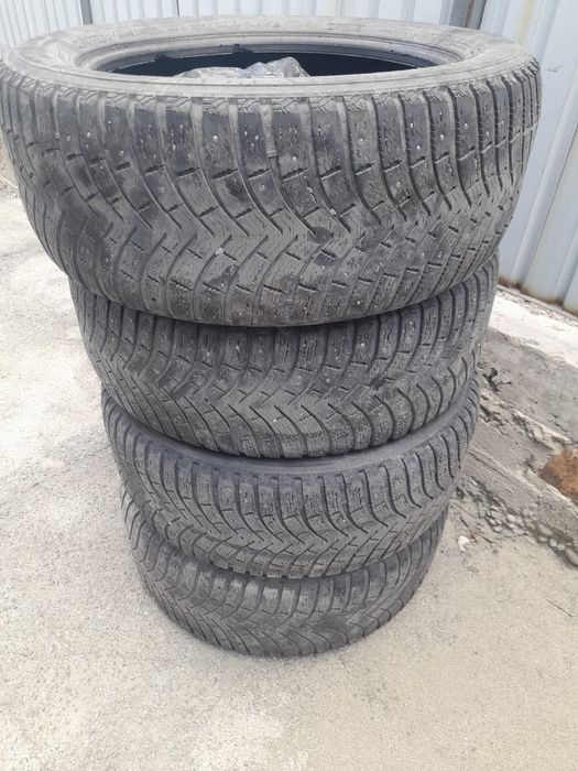 Продам б/у, Покрышки  Велик, Холодильник.