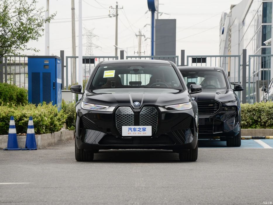 BMW IX M60 xDrive под заказ от Terra Auto