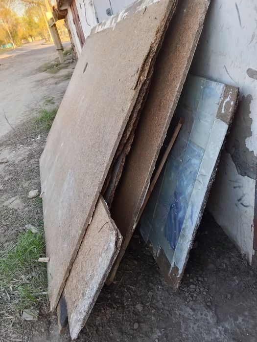 Листы ДСП, состояние б/у