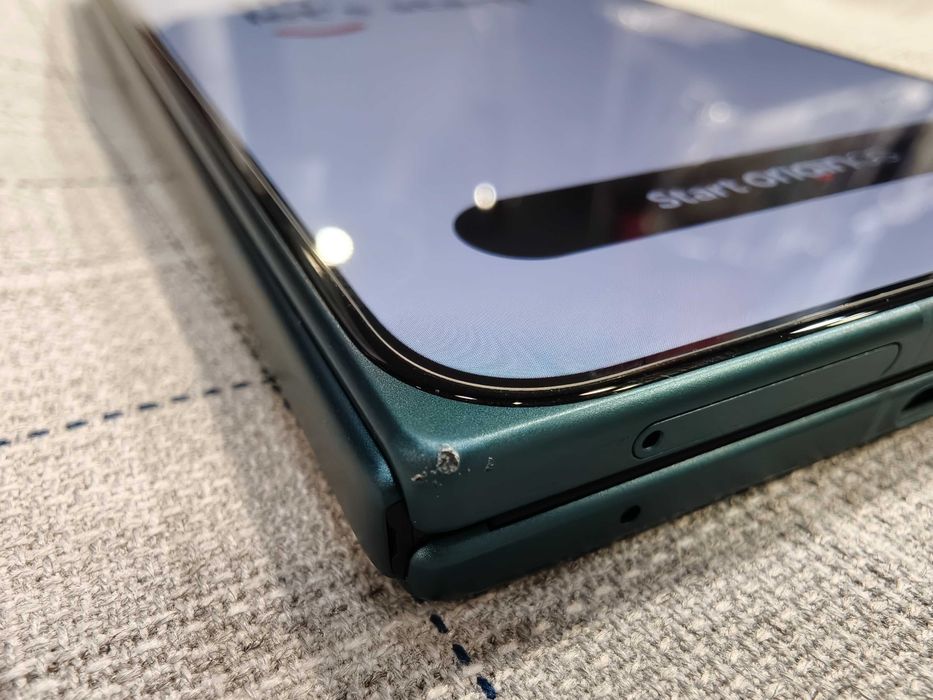 Vivo X Fold 6 12/256 син - сгъваем 8.02"; Dimensity 9500 Super; 7000mAh; Zeiss 200mpx