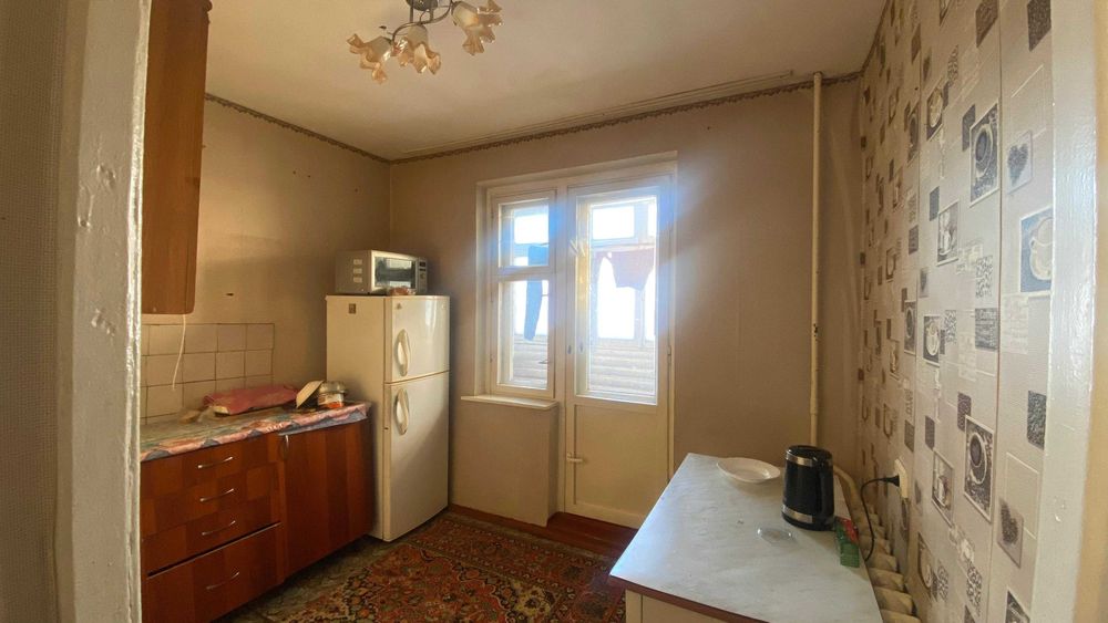 Продам 1-комн квартиру, 20 мкрн, 3 этаж