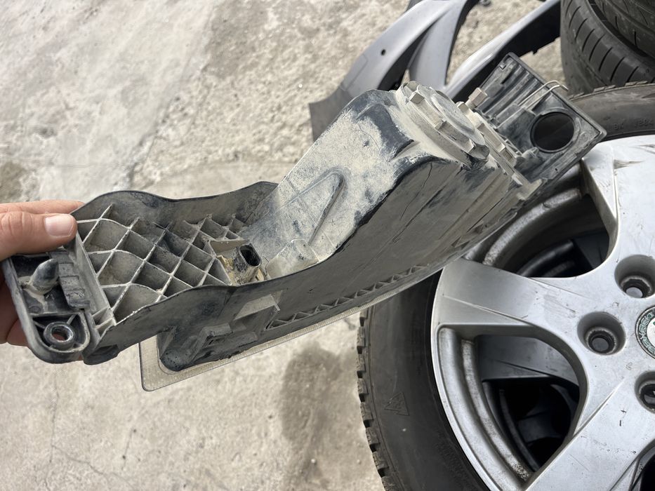 Халоген Volvo камион