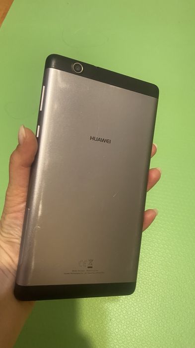 Продам планшет Huawei