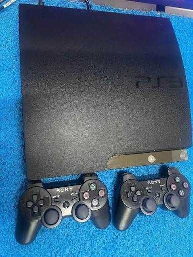 Продаем  PS3 Сони плэйстейшн 3 поколения в рабочем состоянии