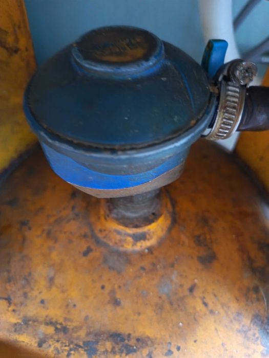 Газовые баллоны 2 штуки