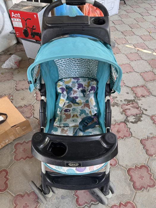 Детская коляска Graco с 0 до 4-5 лет в нормальном состоянии
