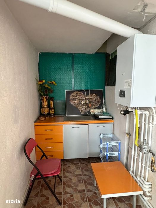 3 camere Victoriei, 3 min de metrou,Centrala Proprie + loc de Parcare