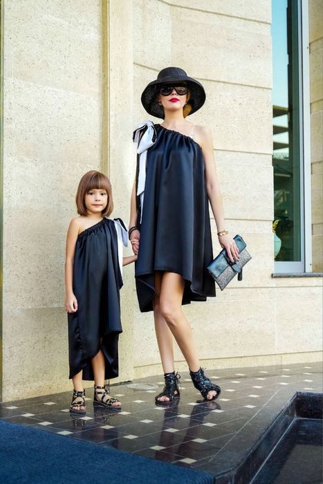 Платья для мамы и дочки в стиле Фэмили лук