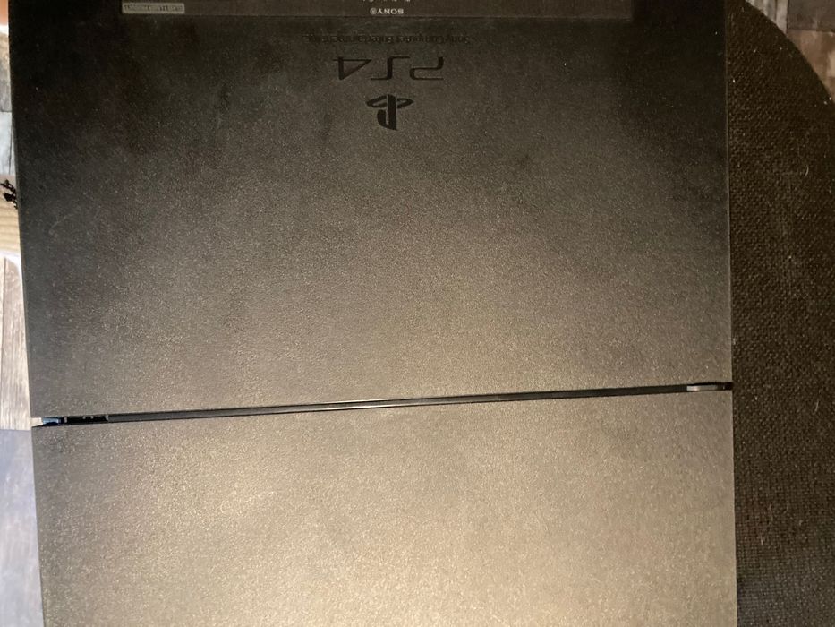 Ps4със волан добро състояние