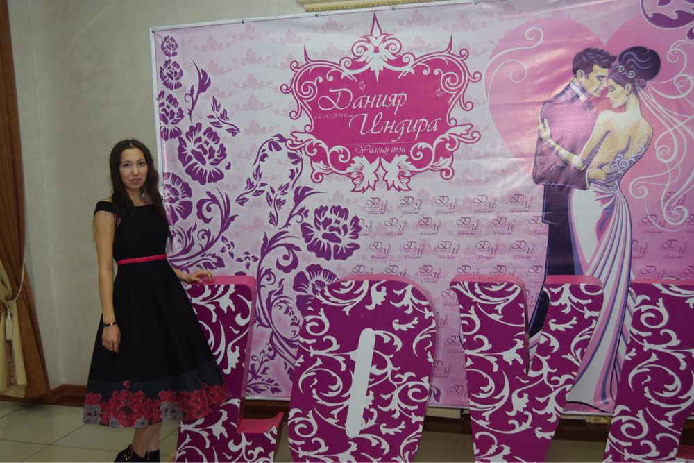 Платье женское в отличном состоянии