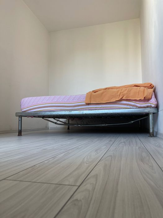 Apartament Cu Doua Camere Zona ACR