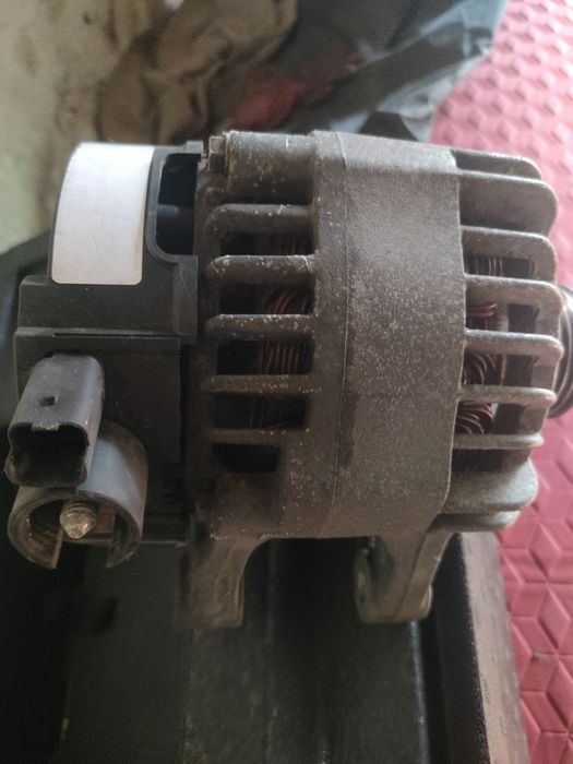 Генератор форсунки 1.4 пежо