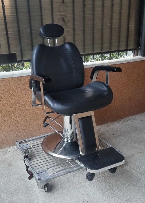 Vând scaun frizerie