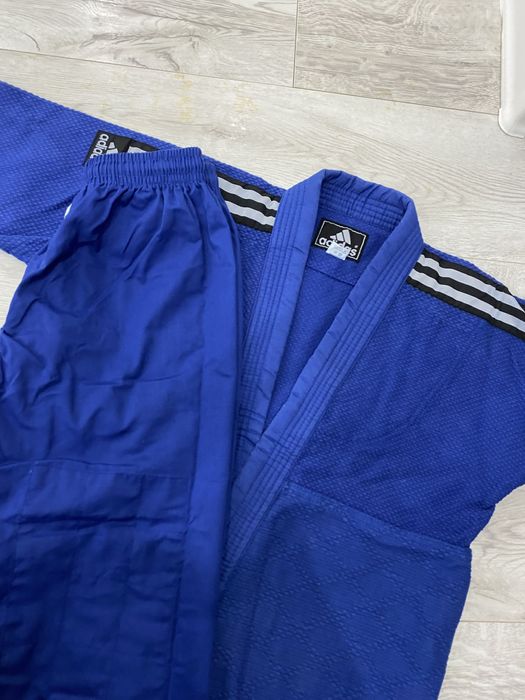 Кимоно Adidas для дзюдо/айкидо