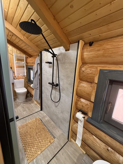 Cabana libera de 1 Mai la doar 18 km de Cluj