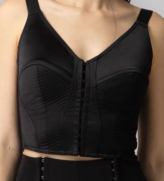 Top negru mulat din satin premium Corset