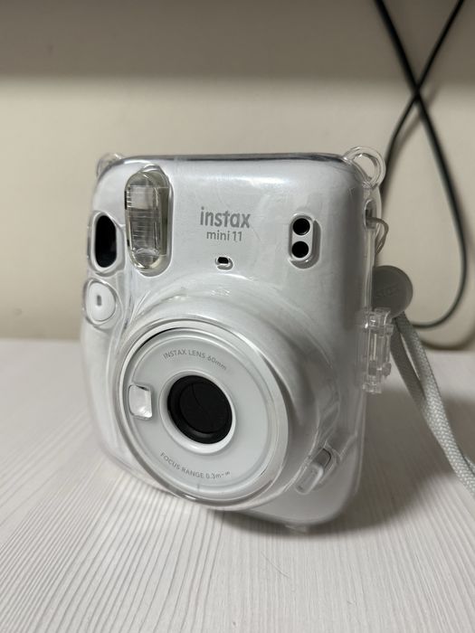 Instax 11 mini белый
