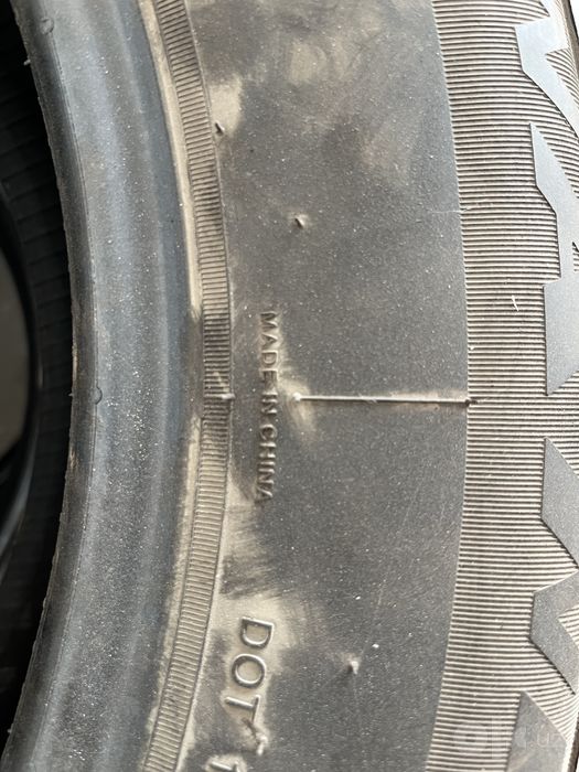 Продам шины 235/65 R18
