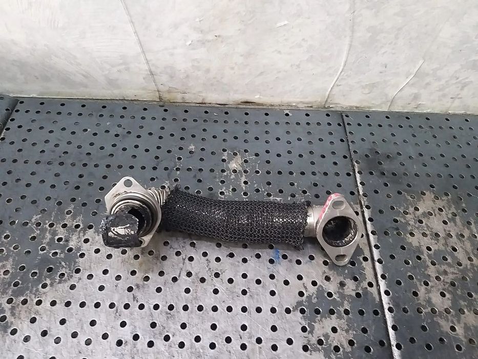 Conducta egr 1.6 tdci ford focus 3 9674950180