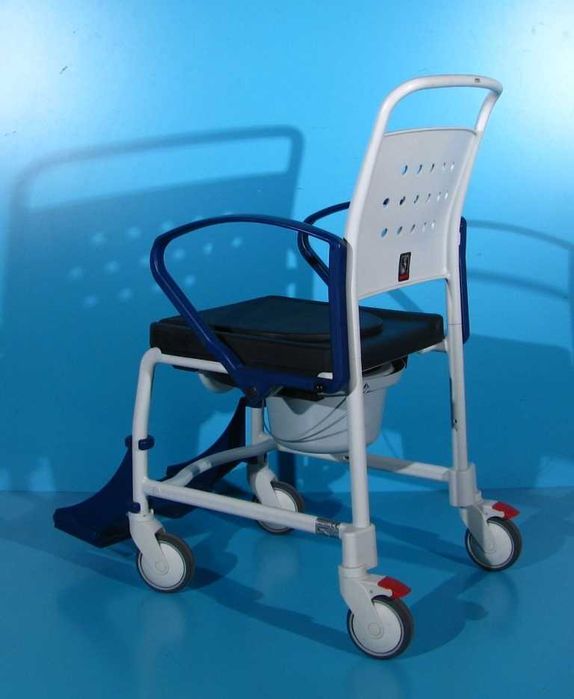 Scaun pentru WC si baie batrani/invalizi Rebotec