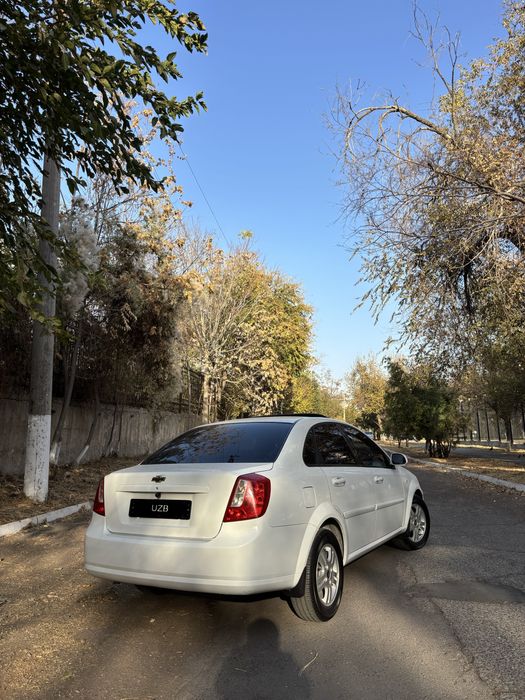 1кол хайдалган Лассети сотилади 1,8 битта жойида петно бор