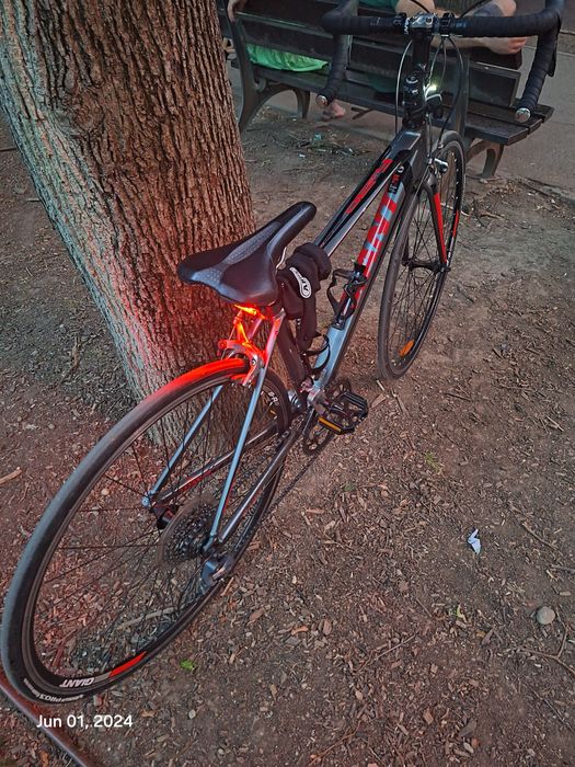 Bicicleta sosea Giant Defy marime XS