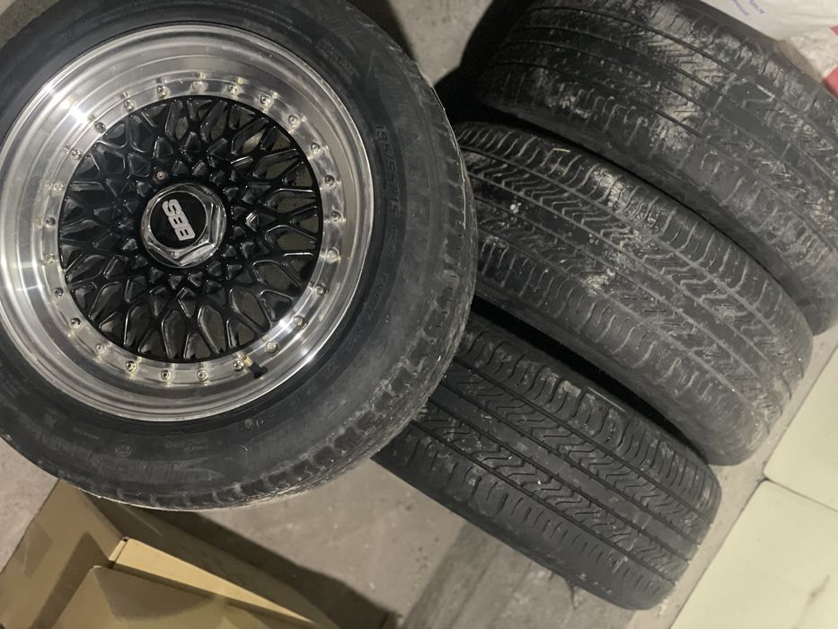 Срочно продам диски от гольфа и мазды