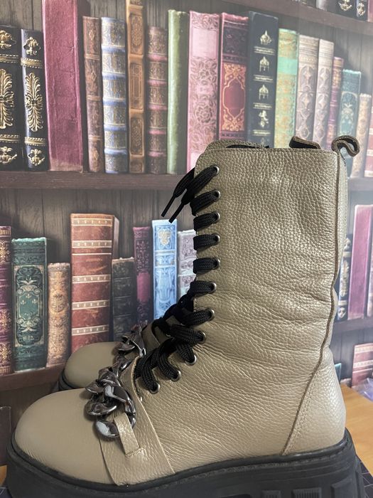 Bocanci de dama, noi, magazin Luca Di Gioia