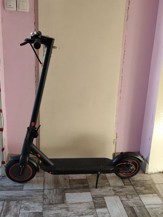 Продавам тротинетка