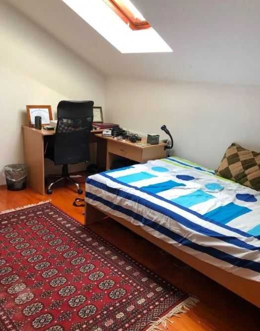 Тристаен апартамент в Центъра