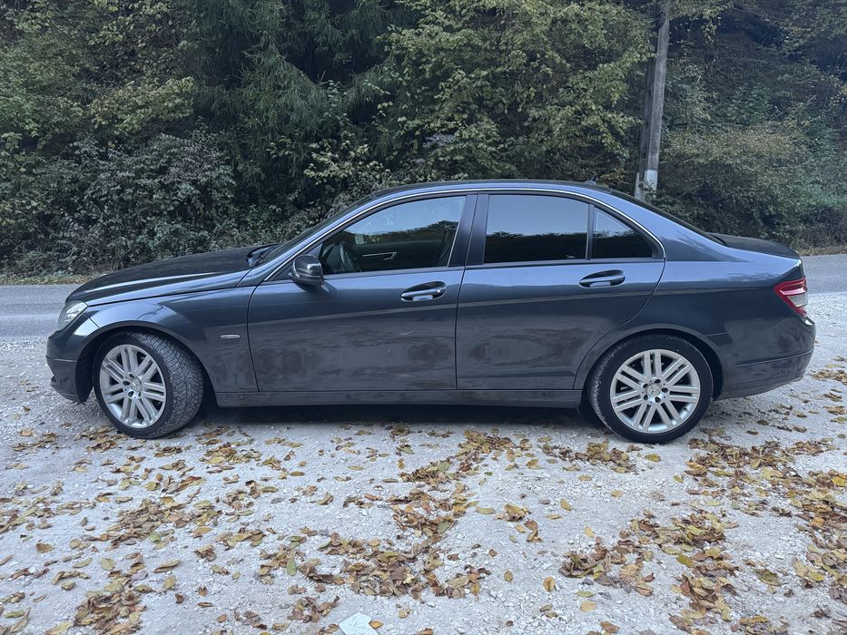 Mercedes c220 - 2011