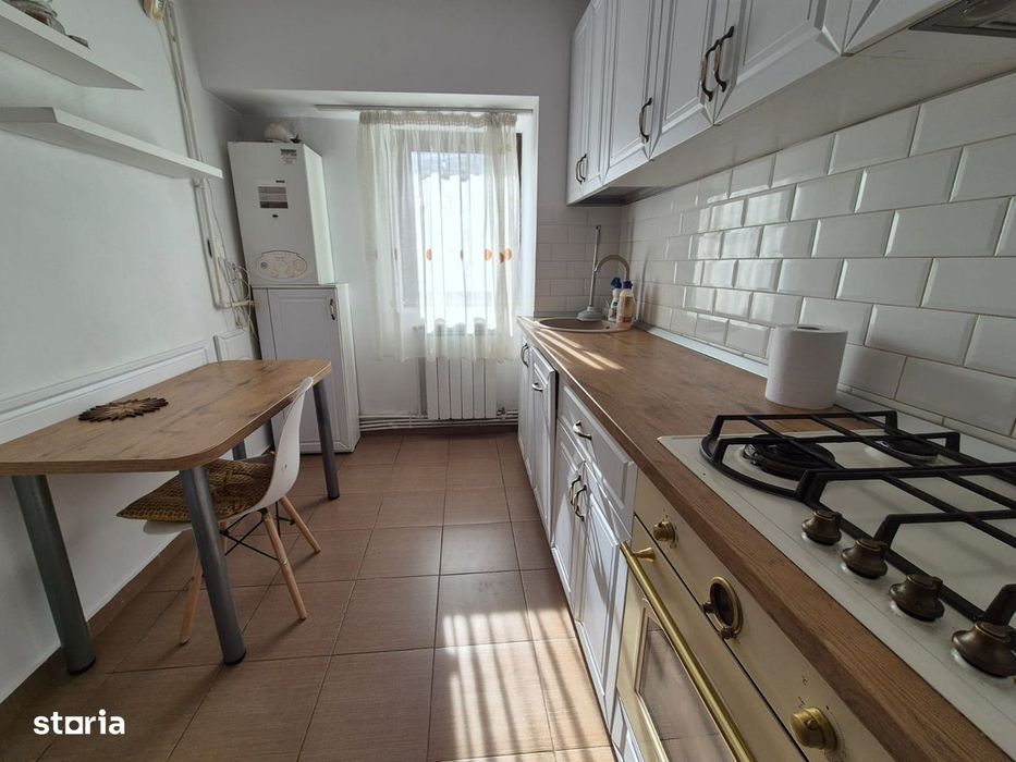 Păcurari – vizavi de STAER | 2 camere | 50 mp | decomandat | 450 €