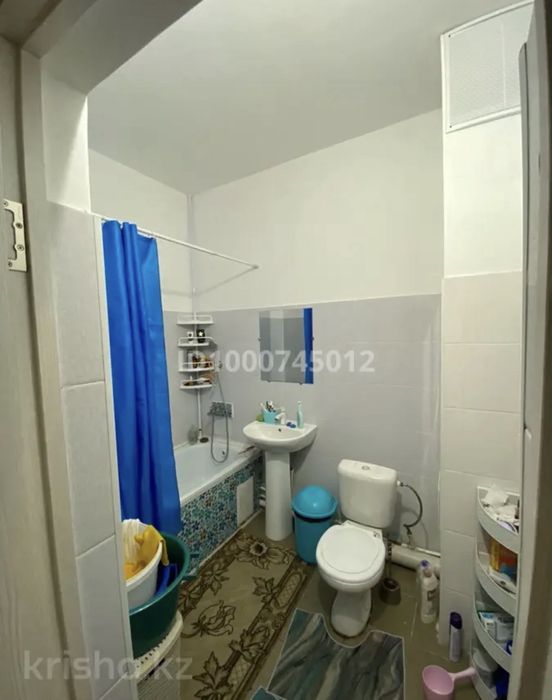 Продам 1 ком.кв. на 12 мкр