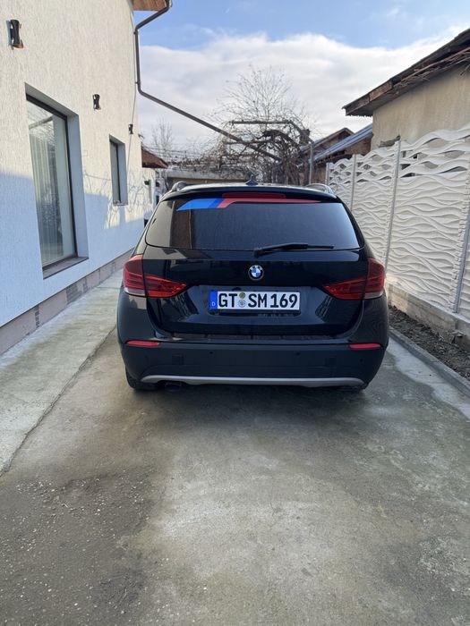 Vand Bmw x1 an 2012 sunt interesat si de variante doar cu  e60 sau f10