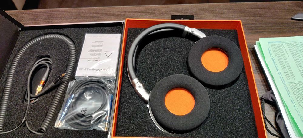 Слушалки Neumann NDH20