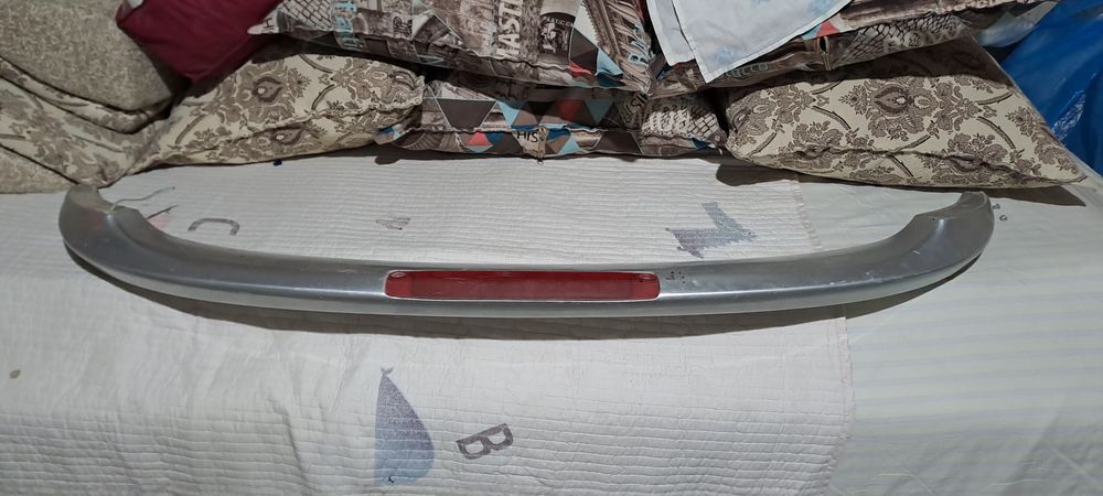 Продам Фары Сполер Рамка