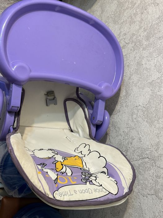 Продам детский столик за 5000 тг