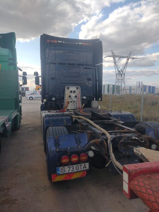 Scania R500 6x2 cu remorca grinzi