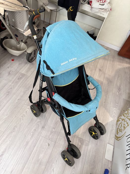 Продам прогулочную коляску